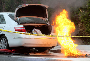 Holey moley! Manhole explosion rocks Bergen Beach