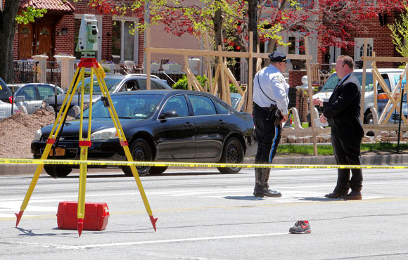 Hit-and-run driver strikes elderly pedestrian on Ocean Parkway