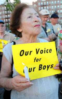 Brooklynites rally for missing Israeli boys