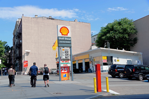 Last of the petroleum! Cobble Hill’s last gas station likely doomed