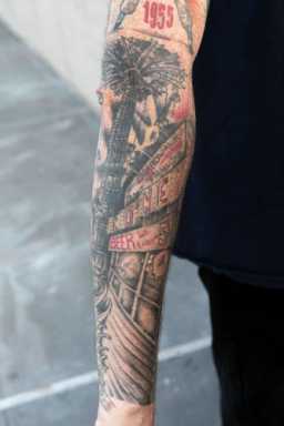 Out on limbs! Tour the rest of Brooklyn through his skin art