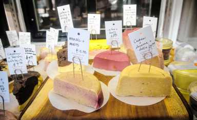 Fresh nut-zarella! ‘Vegan cheese’ store serves pseudo-dairy in W’burg