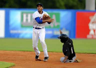Bring on the Yankees! Cyclones return Saturday night!