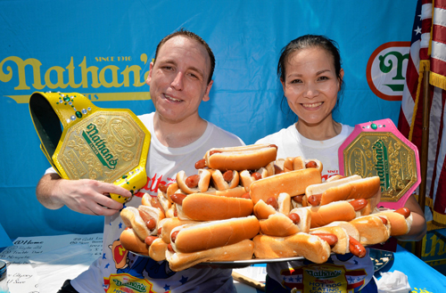 Hot dog! It’s a wiener-eating-contest live-blog!
