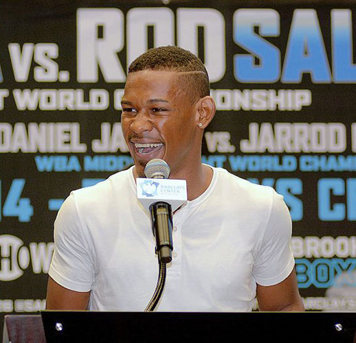 Brownsville boxer Jacobs to compete for world title at Barclays Center