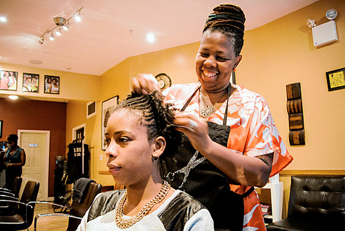 Good Hair Day Fashion Show Celebrates Black Women S Natural Locks