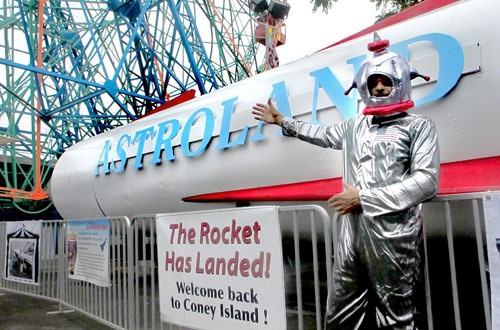 Rocket-umentary! Film celebrates return of the Astroland Rocket
