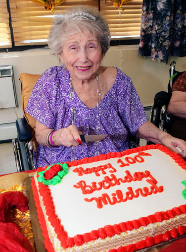 Another centenarian sensation!