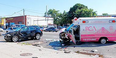 Ambulance crashes in Flatlands