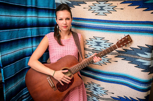 Brooklyn musicians play tribute to Patsy Cline and Willie Nelson
