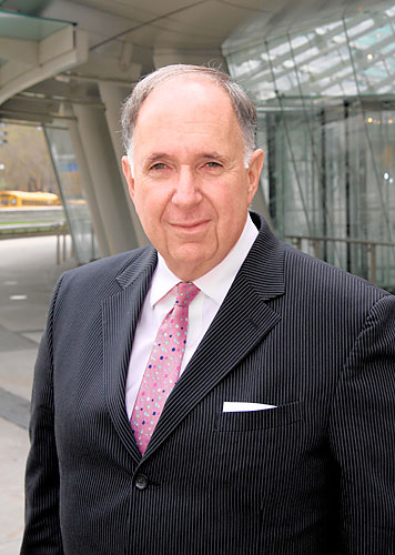 Brooklyn Museum head: Stick a frame on me, I’m history