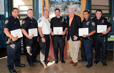 Golden honors hero cops