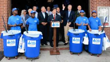 Former inmates, ex-homeless to clean Ridge streets