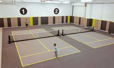 Game, set, and cabbage patch: Tiny tennis club opens in Gowanus