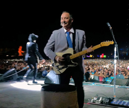 Six-string star spends down-time playing Park Slope