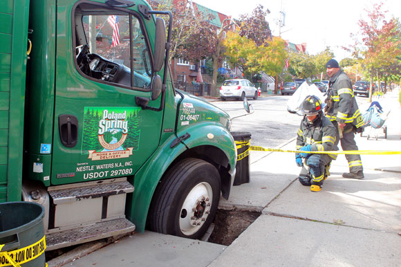 Sinkhole traps truck in Marine Park