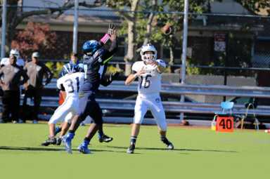Rueda’s three touchdown passes power Brooklyn Tech past Canarsie