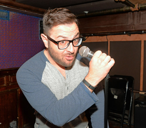 Vocalist-turned-comedian performs heartfelt rendition of ‘Sk8r Boi’