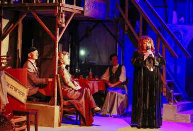 Poland sing! Famed Jewish theater company to perform in Brighton Beach