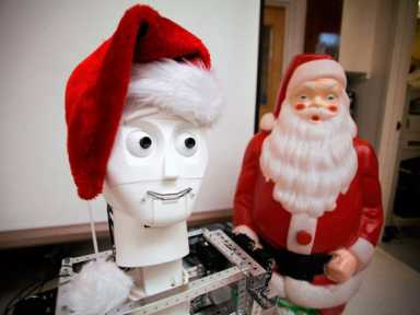 Cyborg night: Robot will turn on Downtown Christmas lights