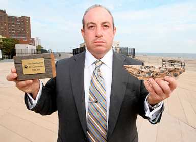 Critics: Concrete Boardwalk cracking up!