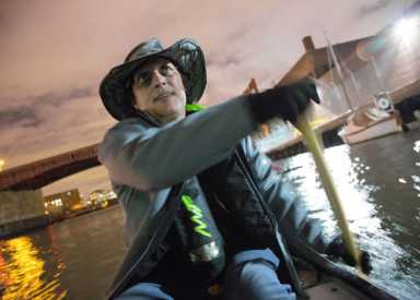 Boo in a canoe! Greenpoint sailors host haunted canoe ride