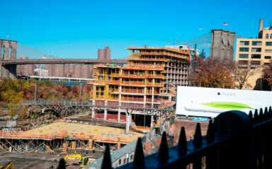 Battle of the bulkhead: Brooklyn Bridge Park hotel’s bar, machinery blocks view