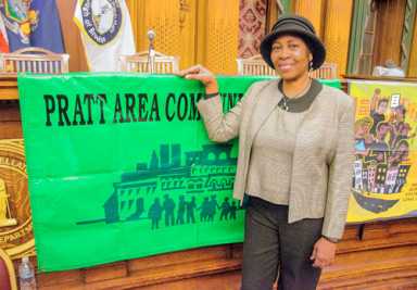 Tenants and pols: Renovate housing court