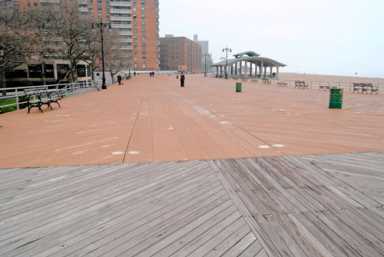 Brighton Beach says ‘Nyet’ to cement Boardwalk plan