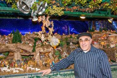 Neapolitan nativity outshines Dyker lights
