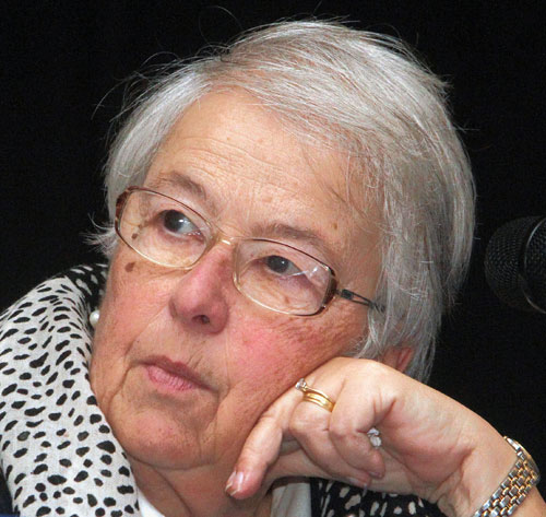 Schools chancellor won’t help city fight home conversions that overcrowd schools