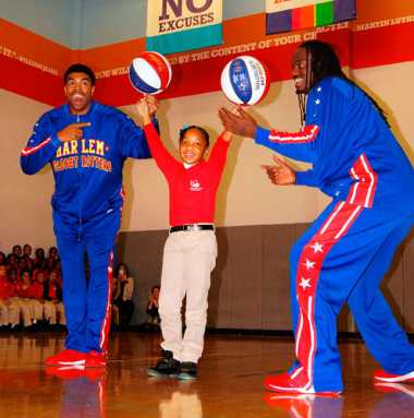 Having a ball: Kids have surprise face-off with Harlem Globetrotters