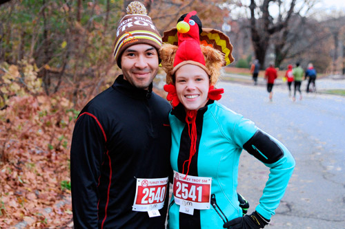 Hot to trot: Runners work up an appetite in P’Park on Thanksgiving