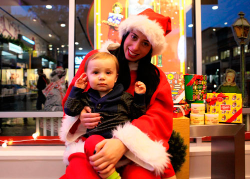 Holidays hit Brooklyn Heights