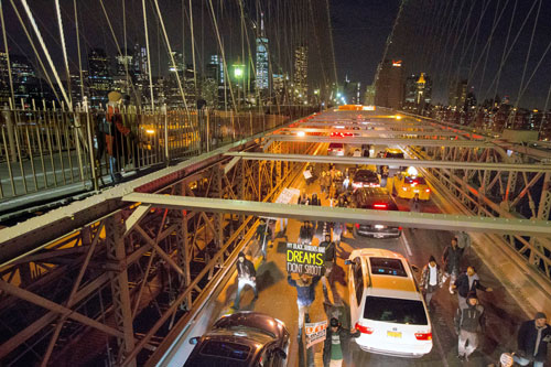 Comparative hit: Brooklyn scribes decry cop-bash rap against poet prof