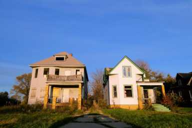 Dumbo-Detroit face-off