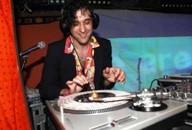 Injured DJ needs your support