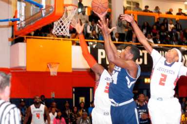 Dunn’s putback, Ponds’s big night lead Jefferson past rival Lincoln