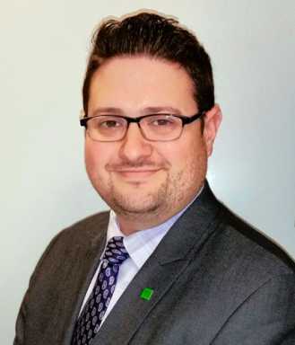 Standing O welcomes new TD Bank manager