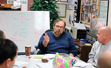Garbage guru: Sunset Park leader helps locals prep for sanitation test