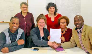 Standing O offers profusion of shout-outs to Bergen garden