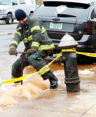 Hydrant floods street in Sheepshead Bay