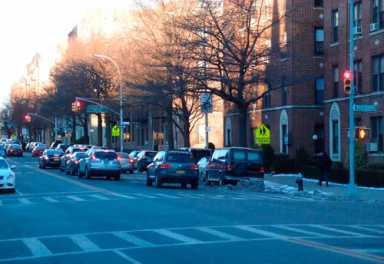 Drivers: Poorly timed signals slow Fourth Avenue