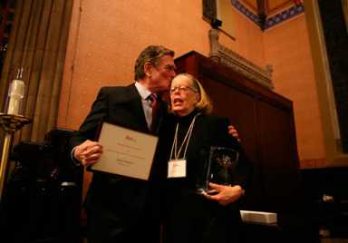 A Heights to remember: Civic group honors head, skewers Bridge Park
