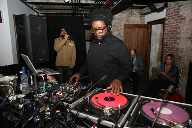 Do the book-worm: Dance party for embattled Brooklyn libraries