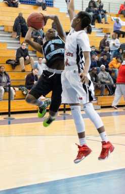 Grand Street roars past Bergtraum into first-ever girls’ hoops title game