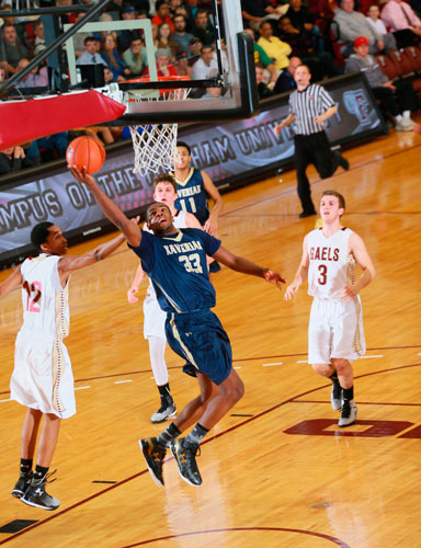 Clippers ship into city title game