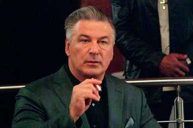 Lights, camera … Baldwin!