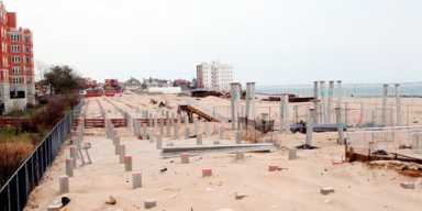 Whizzed away: City to move beachfront bathrooms from Oceana