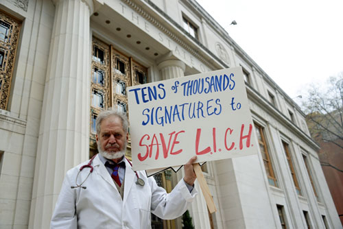 Last-ditch LICH! Activists hold rally to stave off impending sale